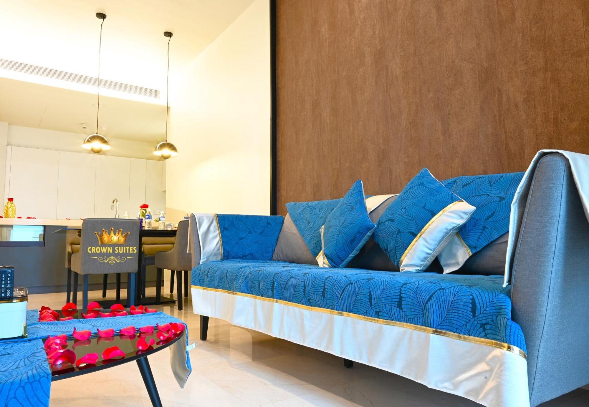 Crown Tropicana Klcc Center Apartment