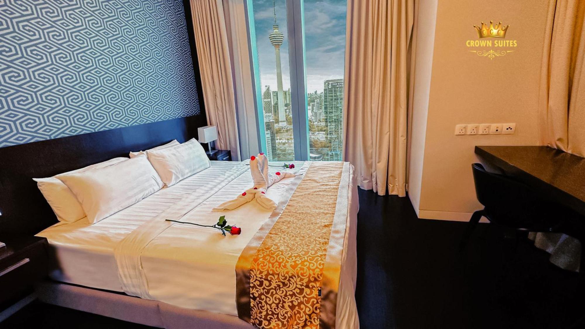 Crown Tropicana Klcc Center Apartment